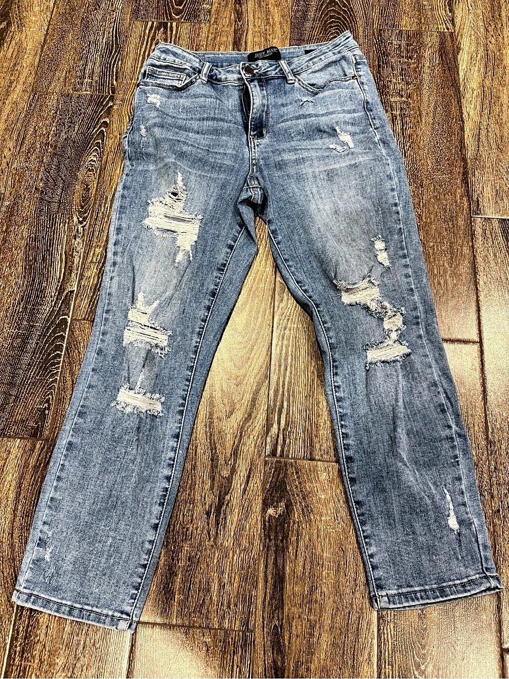 Judy Blue Distressed Straight Leg Jeans in Blue Waist 7/28